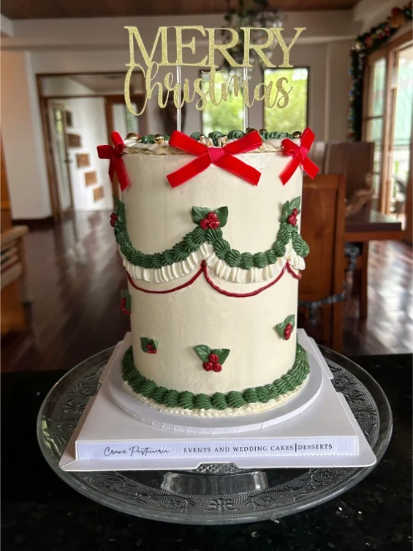 Christmas Vintage Cake - Intimate - Image 5