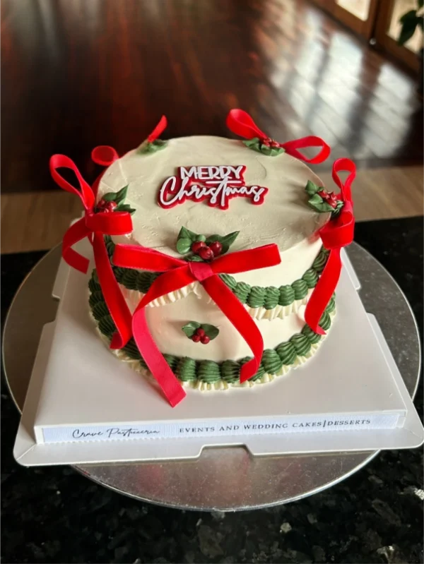 Christmas Vintage Cake - Petite - Image 3