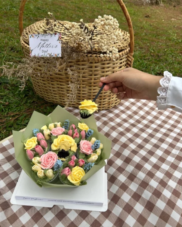 Mother's Day - Chocolate Cupcake Bouquet - Image 6